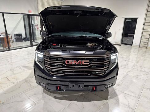 Used 2022 GMC Sierra 1500 AT4X AWD/4WD image 4
