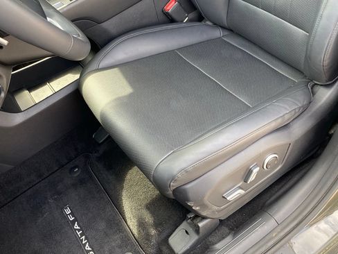 Used 2025 Hyundai Santa Fe SEL FWD image 23