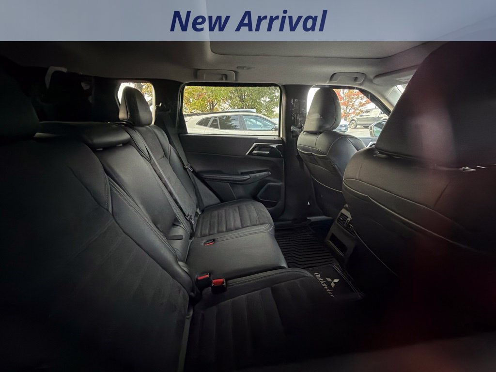 Used 2024 Mitsubishi Outlander SE AWD/4WD image 7