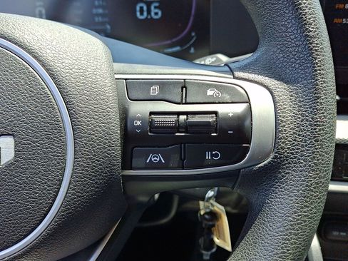 Used 2024 Kia Sportage LX FWD image 18