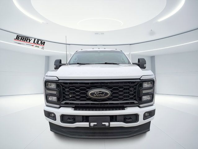 Used 2025 Ford F250 Lariat w/ Black Appearance Package AWD/4WD image 8
