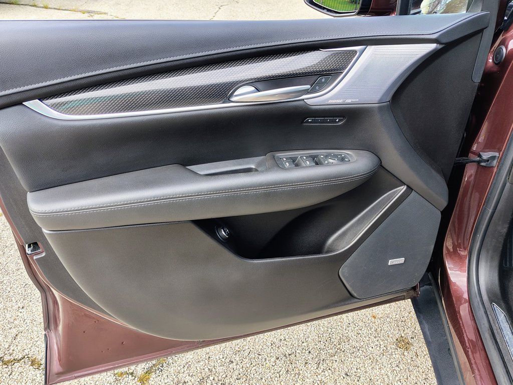Used 2023 Cadillac XT5 Sportv AWD/4WD image 16