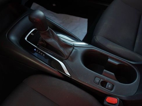 Used 2023 Toyota Corolla LE image 14