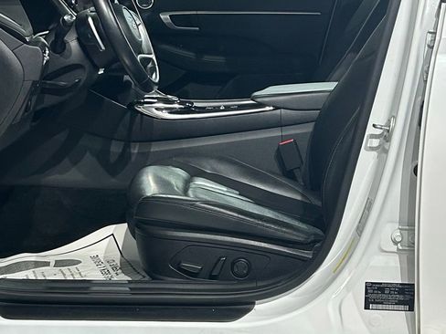 Used 2020 Hyundai Sonata Limited FWD image 39