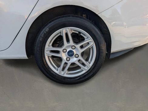 Used 2019 Ford Fiesta SE FWD image 10