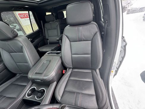 Used 2024 Chevrolet Tahoe RST w/ Luxury Package image 16