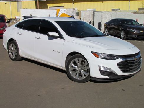 Used 2019 Chevrolet Malibu Premier image 1