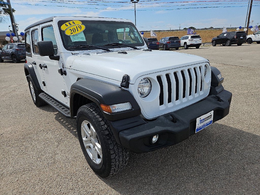 Used 2019 Jeep Wrangler Unlimited Sport S AWD/4WD image 11