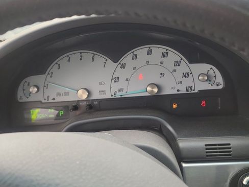 Used 2002 Ford Thunderbird RWD image 11