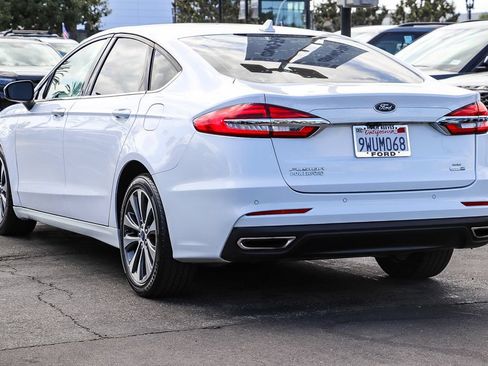 Certified 2020 Ford Fusion SE AWD/4WD image 9