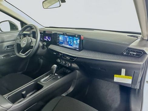 Used 2026 Nissan Kicks S FWD image 28