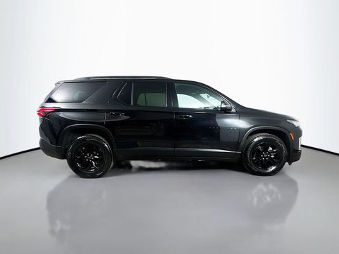 Used 2022 Chevrolet Traverse LT w/ Midnight/Sport Edition AWD/4WD image 9