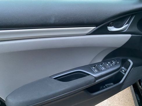 Used 2019 Honda Civic LX image 31