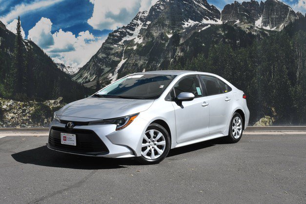 Certified 2025 Toyota Corolla LE FWD image 6