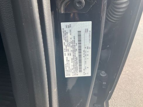 Used 2022 Ford F350 Lariat w/ Lariat Ultimate Package image 18