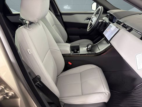 New 2026 Land Rover Range Rover Velar Dynamic SE image 21