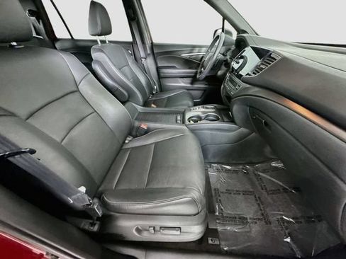 Used 2023 Honda Passport EX-L image 28
