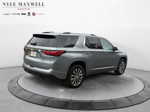 Used 2023 Chevrolet Traverse Premier image 15