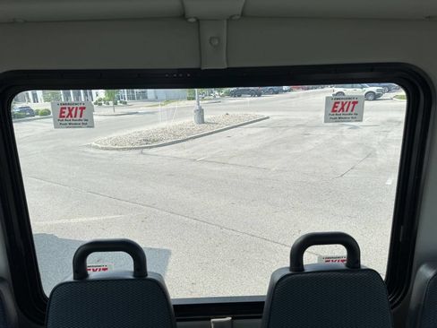 Used 2022 Mercedes-Benz Sprinter 3500 image 55