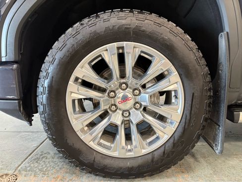 Used 2023 GMC Sierra 1500 Denali image 12