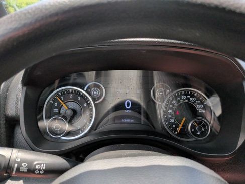 Used 2022 RAM 1500 Tradesman w/ Tradesman Group RWD image 13