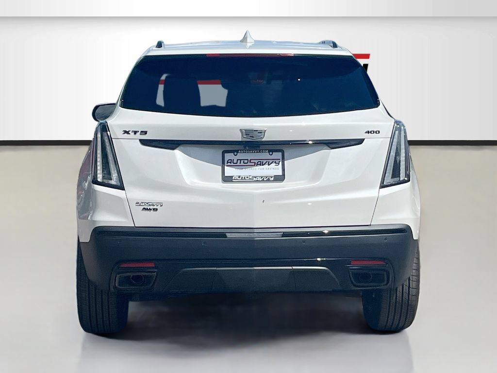Used 2026 Cadillac XT5 Sportv w/ LPO, Onyx Lite Package AWD/4WD image 6