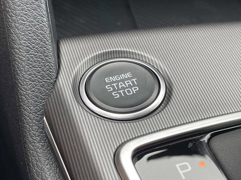 New 2026 Kia Sportage SX FWD image 32