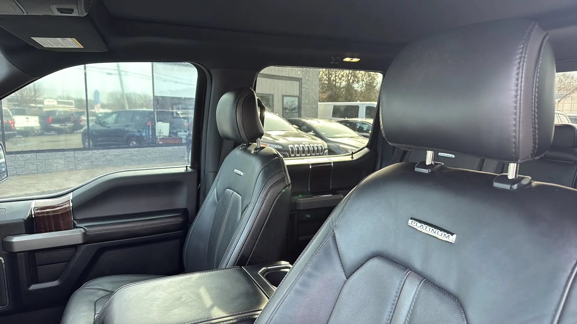 Used 2016 Ford F150 Platinum w/ Technology Package AWD/4WD image 15