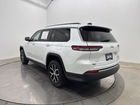 Certified 2023 Jeep Grand Cherokee L Limited image 5