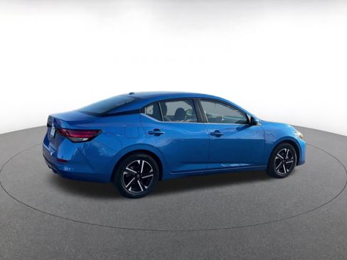 Used 2025 Nissan Sentra SV FWD image 13