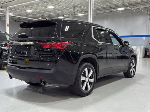 Certified 2023 Chevrolet Traverse LT w/ LT Premium Package image 4