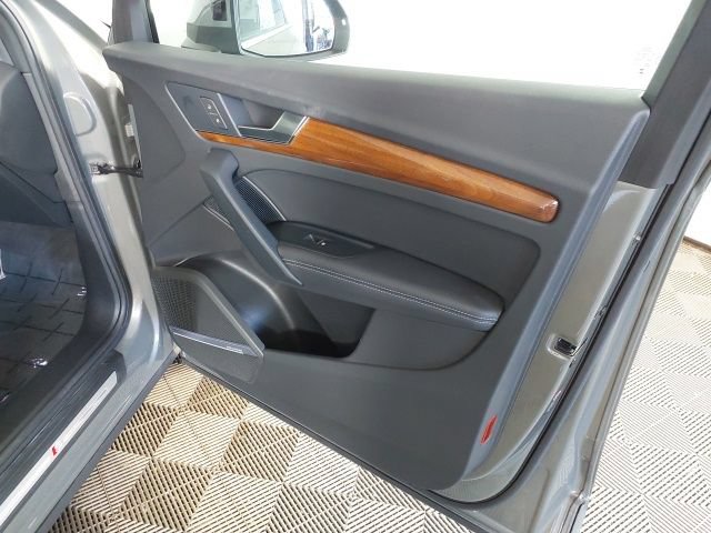 Certified 2023 Audi Q5 2.0T Premium Plus w/ Premium Plus Package AWD/4WD image 22