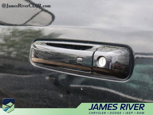 Used 2019 RAM 2500 Laramie image 19