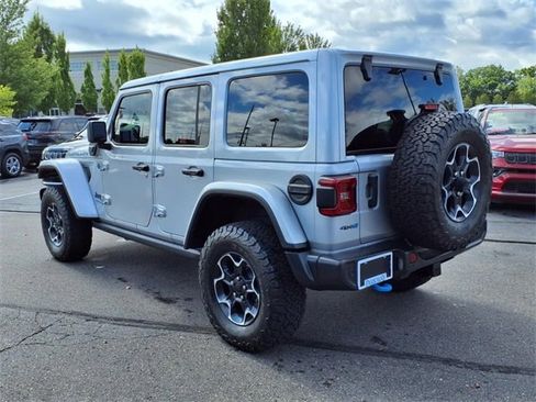Used 2022 Jeep Wrangler Unlimited Rubicon 4xe w/ Cold Weather Group image 6
