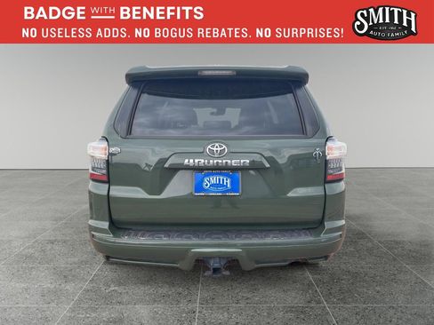 Used 2022 Toyota 4Runner TRD Sport RWD image 5