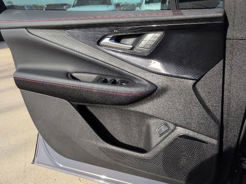 New 2025 Chevrolet Blazer EV RS image 15