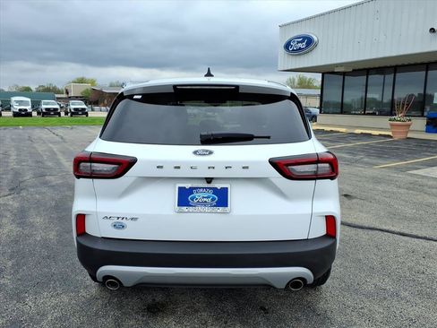Used 2023 Ford Escape Active image 4