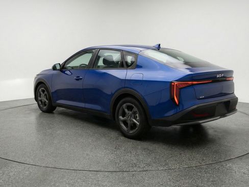 Used 2025 Kia K4 FWD image 6