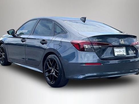 Used 2025 Honda Civic Sport image 4