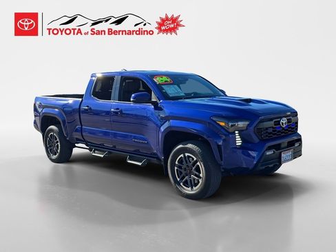 Certified 2024 Toyota Tacoma TRD Sport w/ TRD Sport Upgrade Package image 7