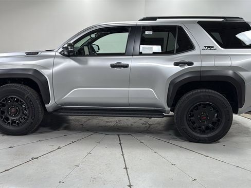 New 2026 Toyota 4Runner TRD Off-Road Premium image 8