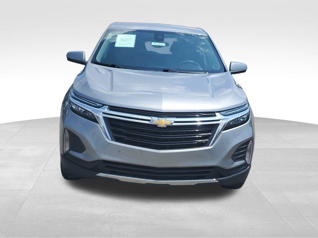 Used 2024 Chevrolet Equinox LT AWD/4WD image 2