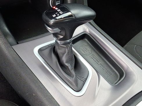 Used 2023 Dodge Charger SXT image 12