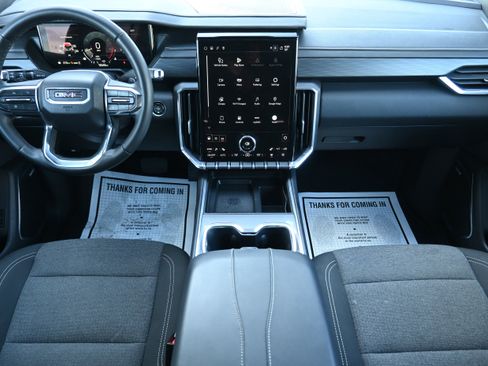 Used 2025 GMC Acadia Elevation image 18