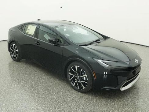 New 2026 Toyota Prius Plug-In Hybrid FWD image 58
