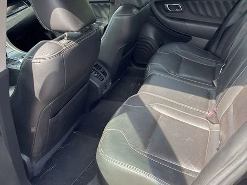 Used 2010 Ford Taurus Limited AWD/4WD image 23