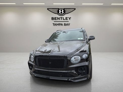 Used 2021 Bentley Bentayga image 30
