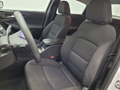 Used 2019 Chevrolet Malibu LT image 17