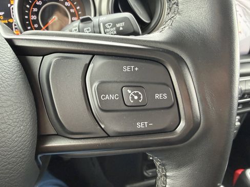 Used 2022 Jeep Wrangler Unlimited Sport image 13