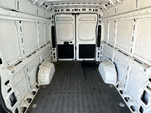 Used 2023 RAM ProMaster 3500 w/ Driver Convenience Group FWD image 23
